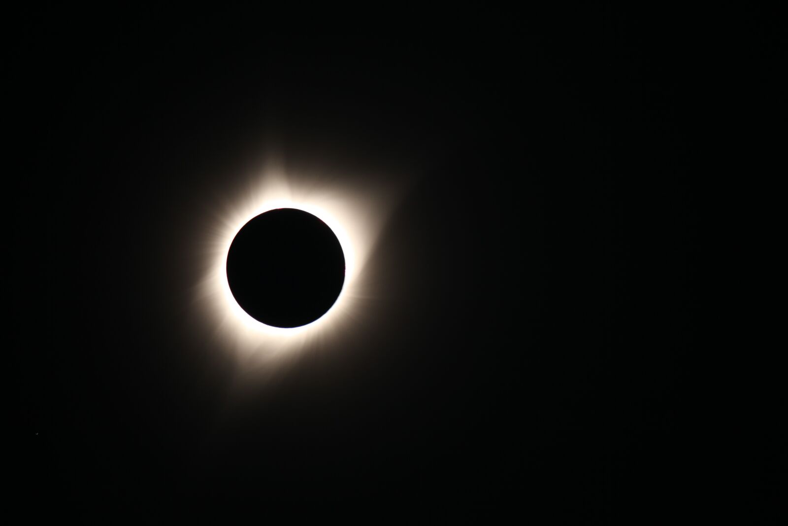 Canon EOS 5D Mark II sample photo. Eclipse, sun, corona photography
