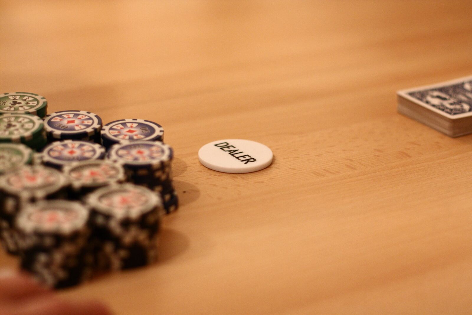 Canon EOS 450D (EOS Rebel XSi / EOS Kiss X2) sample photo. Poker, poker chip, play photography