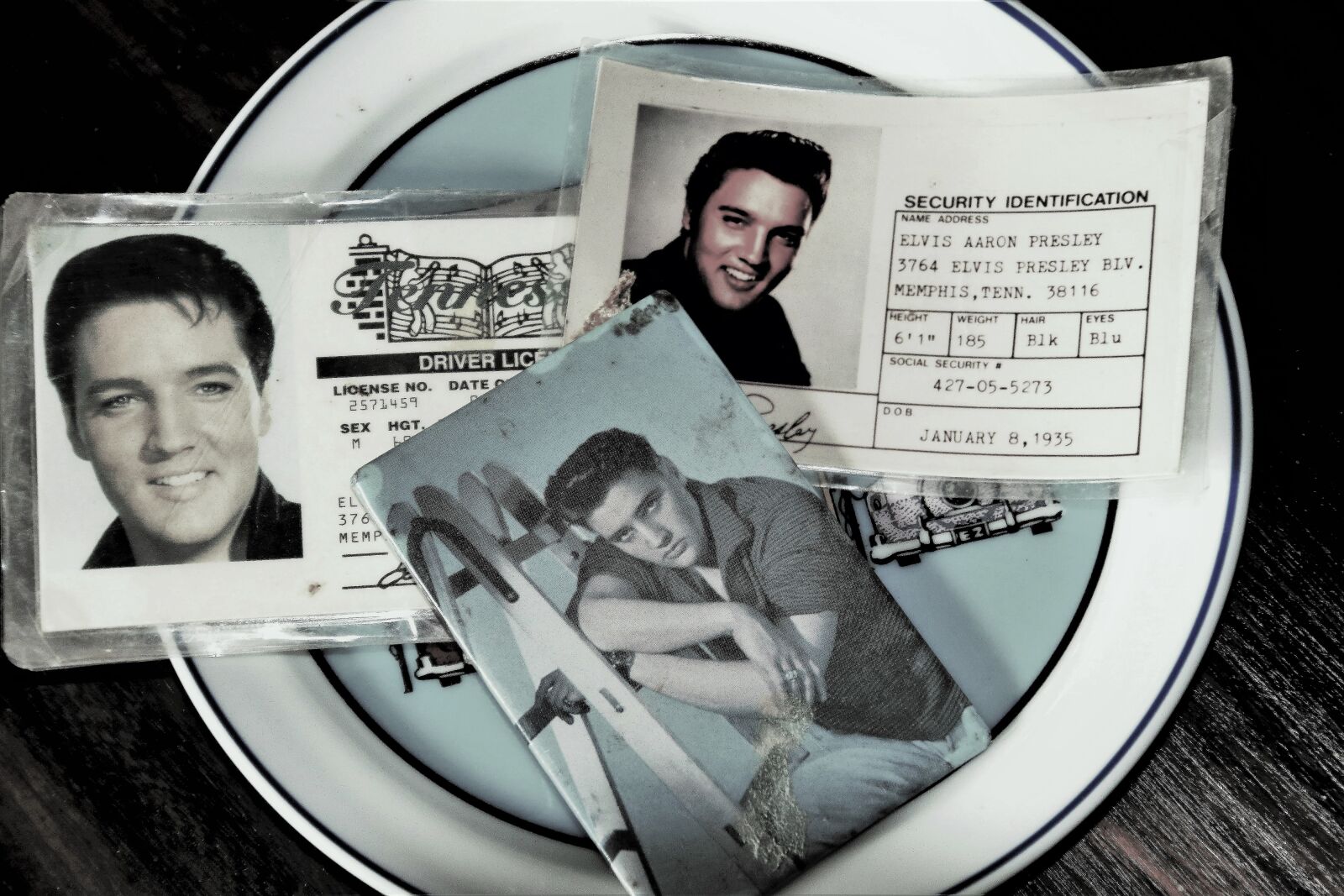 Canon EOS 80D sample photo. Idol, elvis presley, id photography