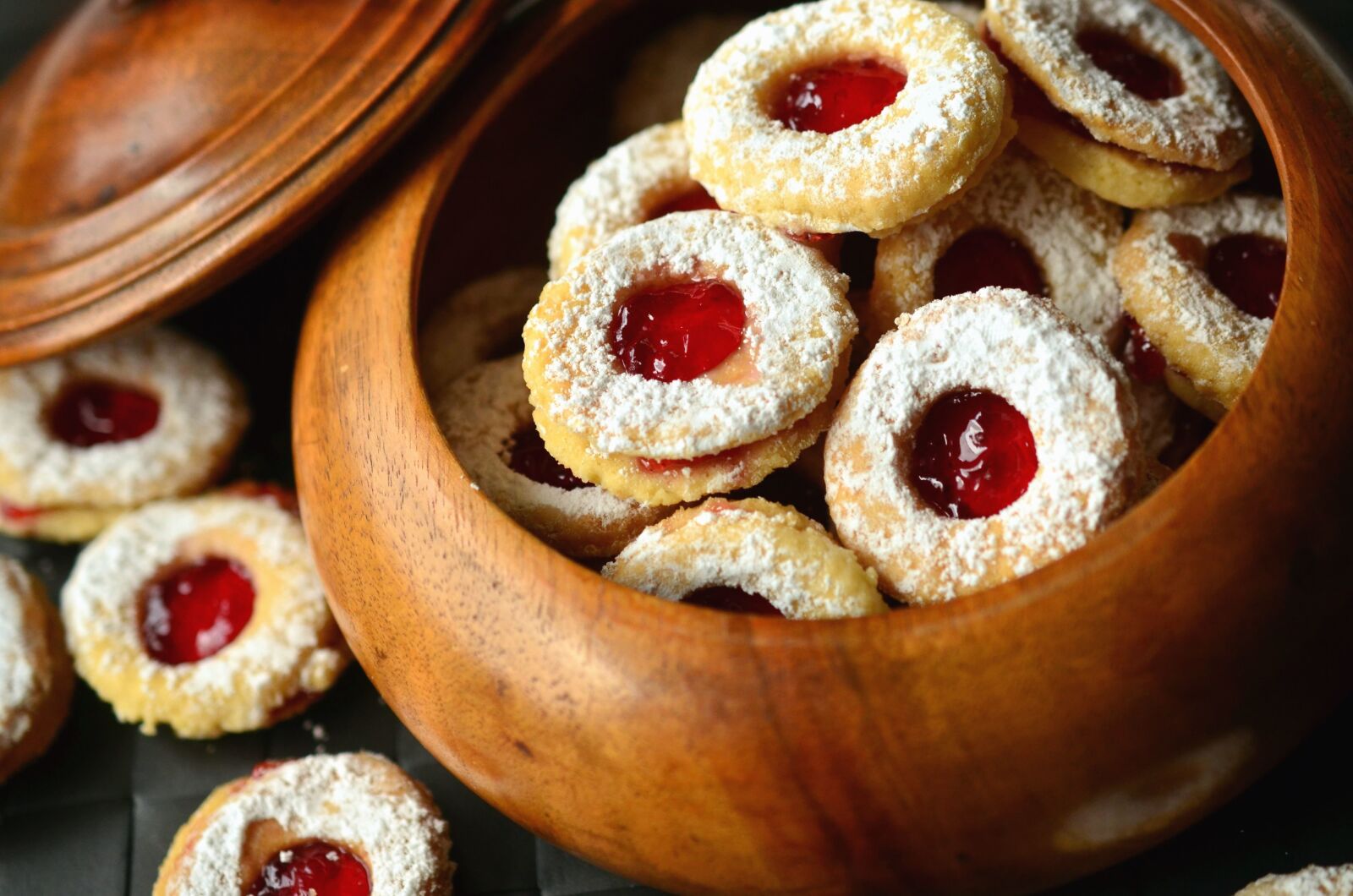 Nikon D5100 sample photo. Biscuits, jam, box, wood photography
