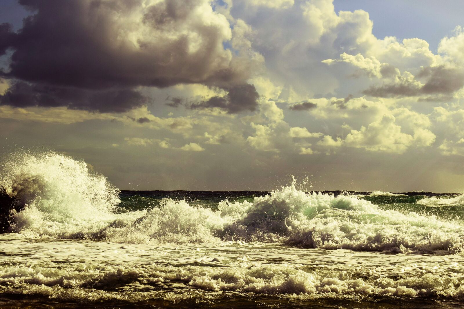 Nikon D3300 sample photo. Wave, crushing, rocky coast photography