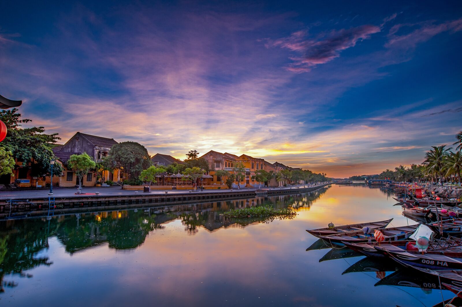 Nikon D700 sample photo. Boats, port, river photography