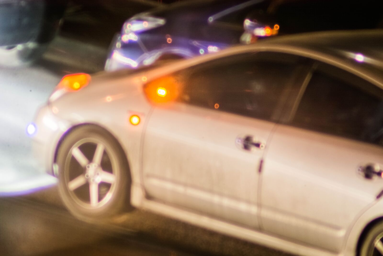 Nikon D7100 sample photo. Car, city, traffic photography