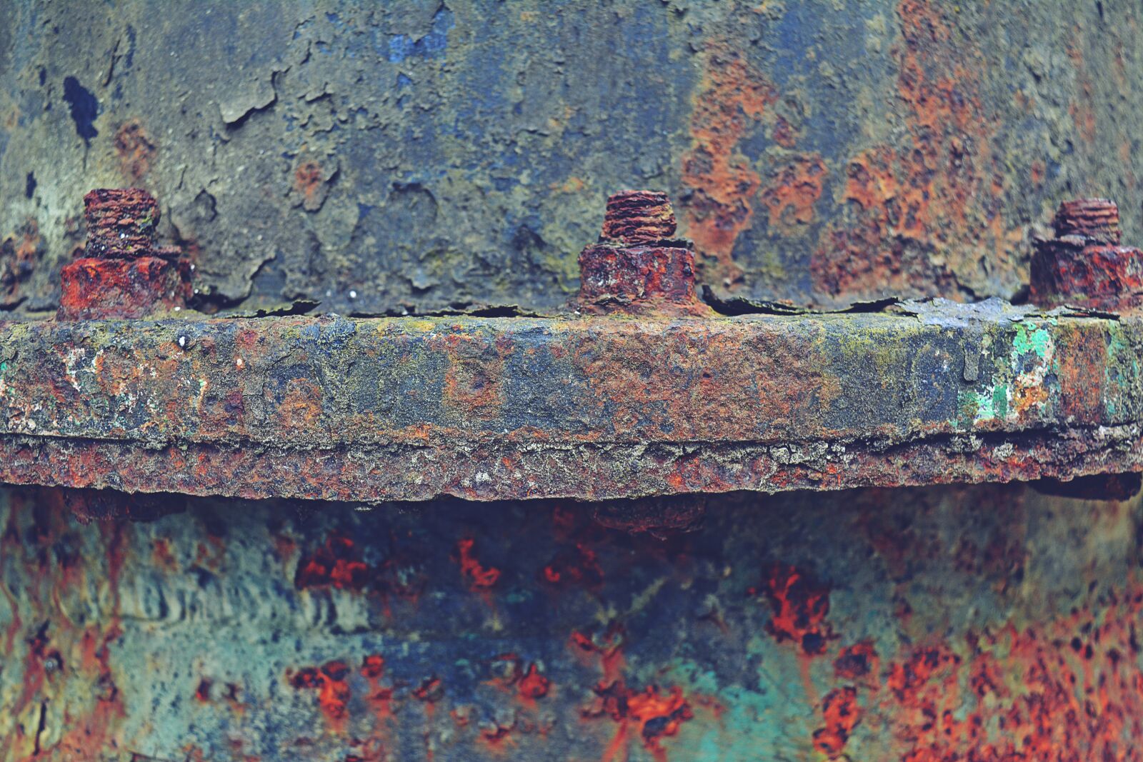 Nikon D5200 sample photo. Rusty pipe, metal, structure photography