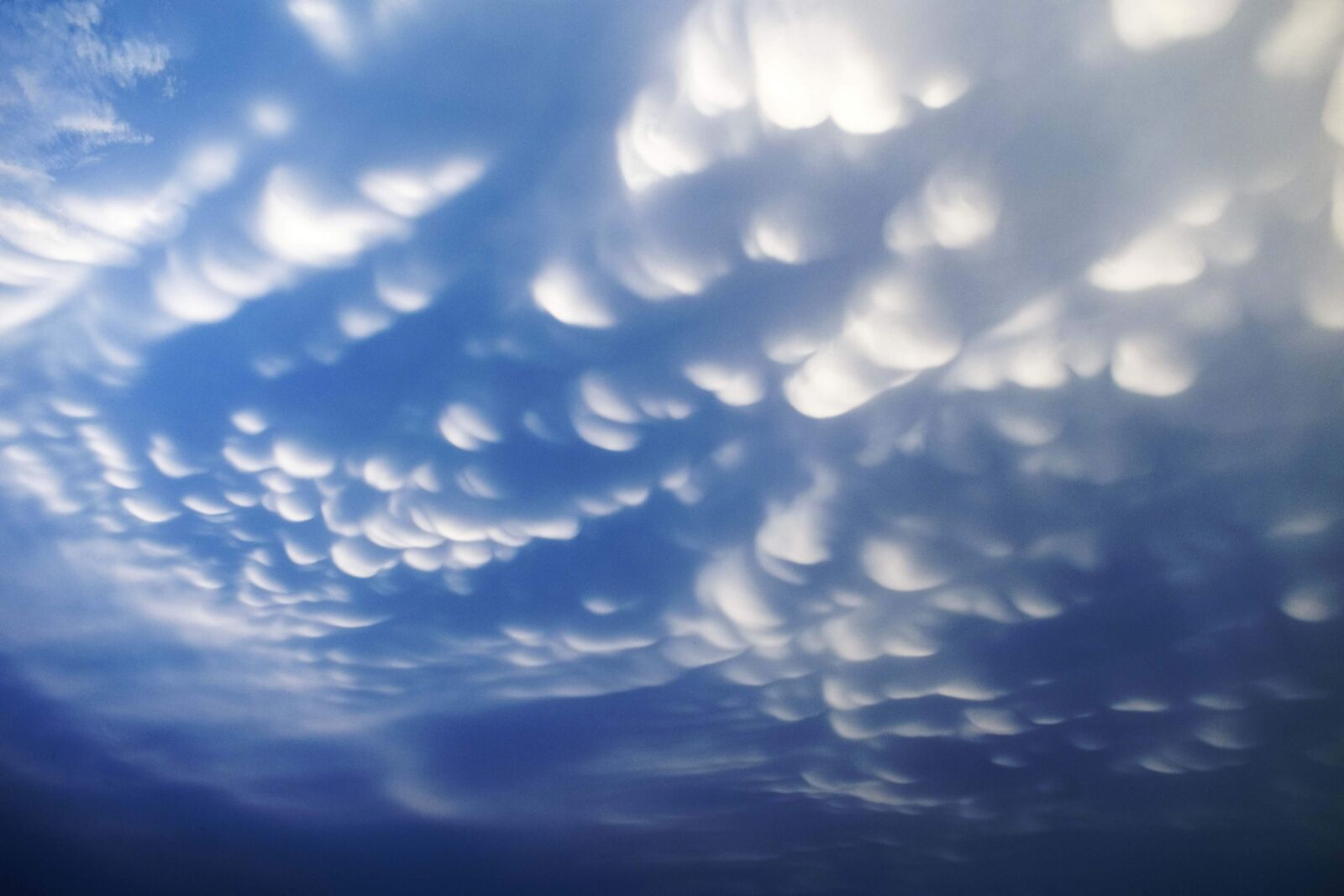 Nikon D3400 sample photo. Mammatus clouds, mammatus, cloud photography