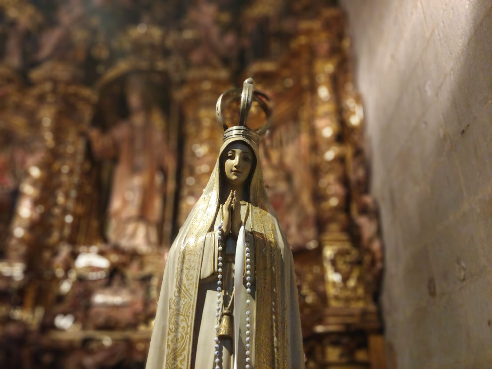 LG G7 THINQ sample photo. Cathedral, spain, catholic photography
