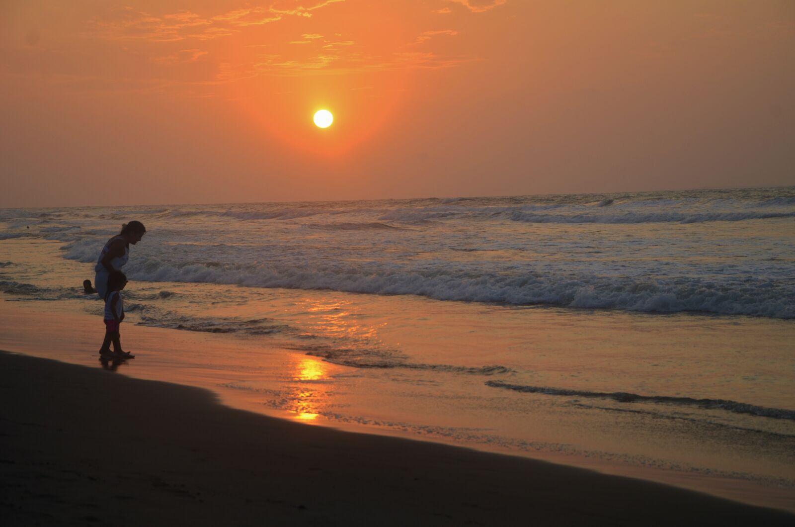 Nikon D7000 sample photo. Sunset, dawn, sun photography