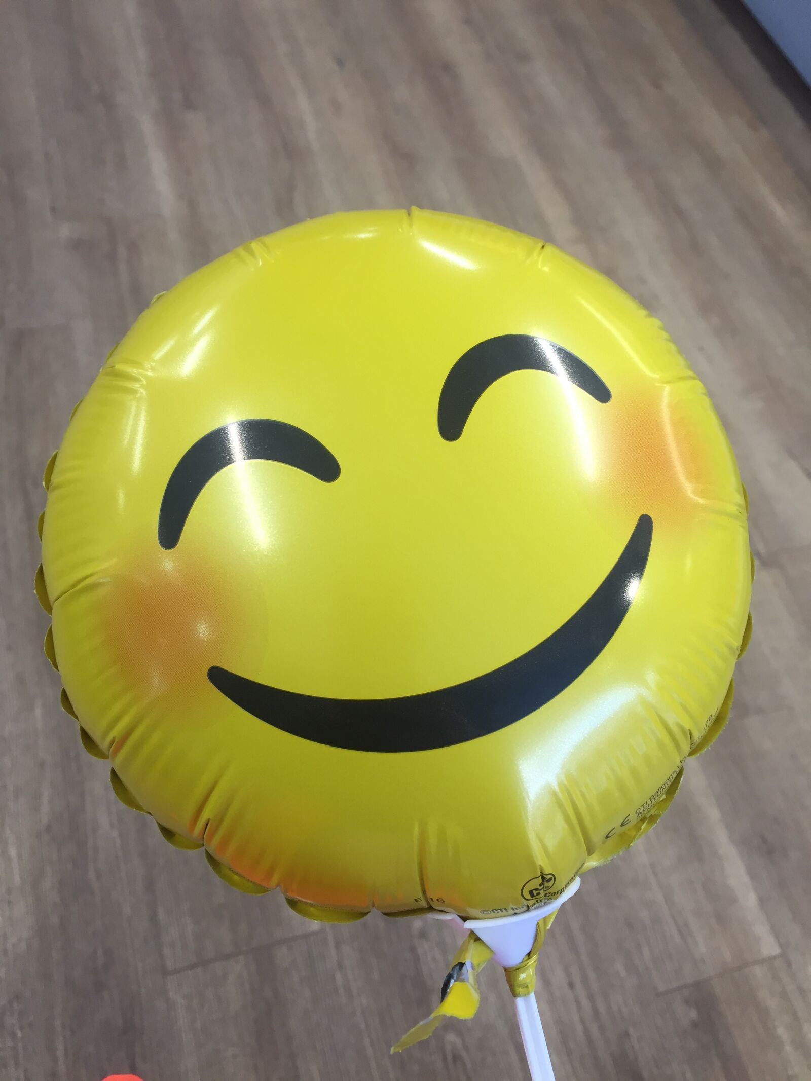 iPhone 6 back camera 4.15mm f/2.2 sample photo. Balloon, cheerful, emoji, happy photography
