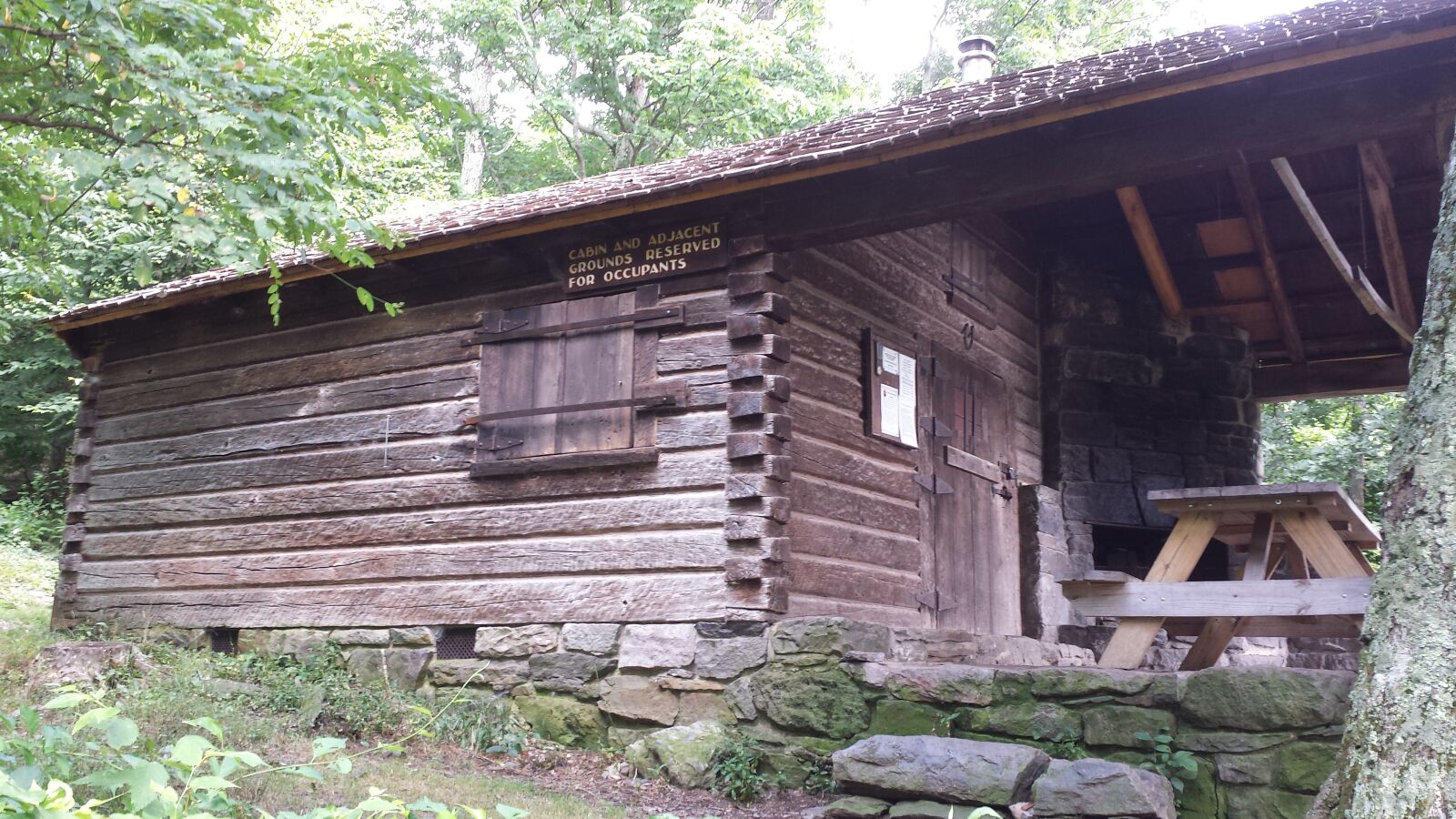 Samsung Galaxy S4 sample photo. Cabin, mountains, rustic photography