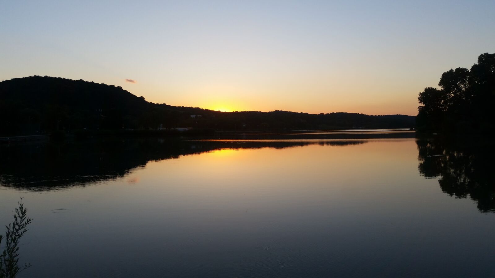 Samsung Galaxy S5 sample photo. Sunset, landscape, summer photography