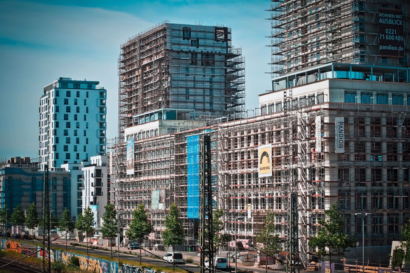 Olympus OM-D E-M10 sample photo. Architecture, build, construction photography