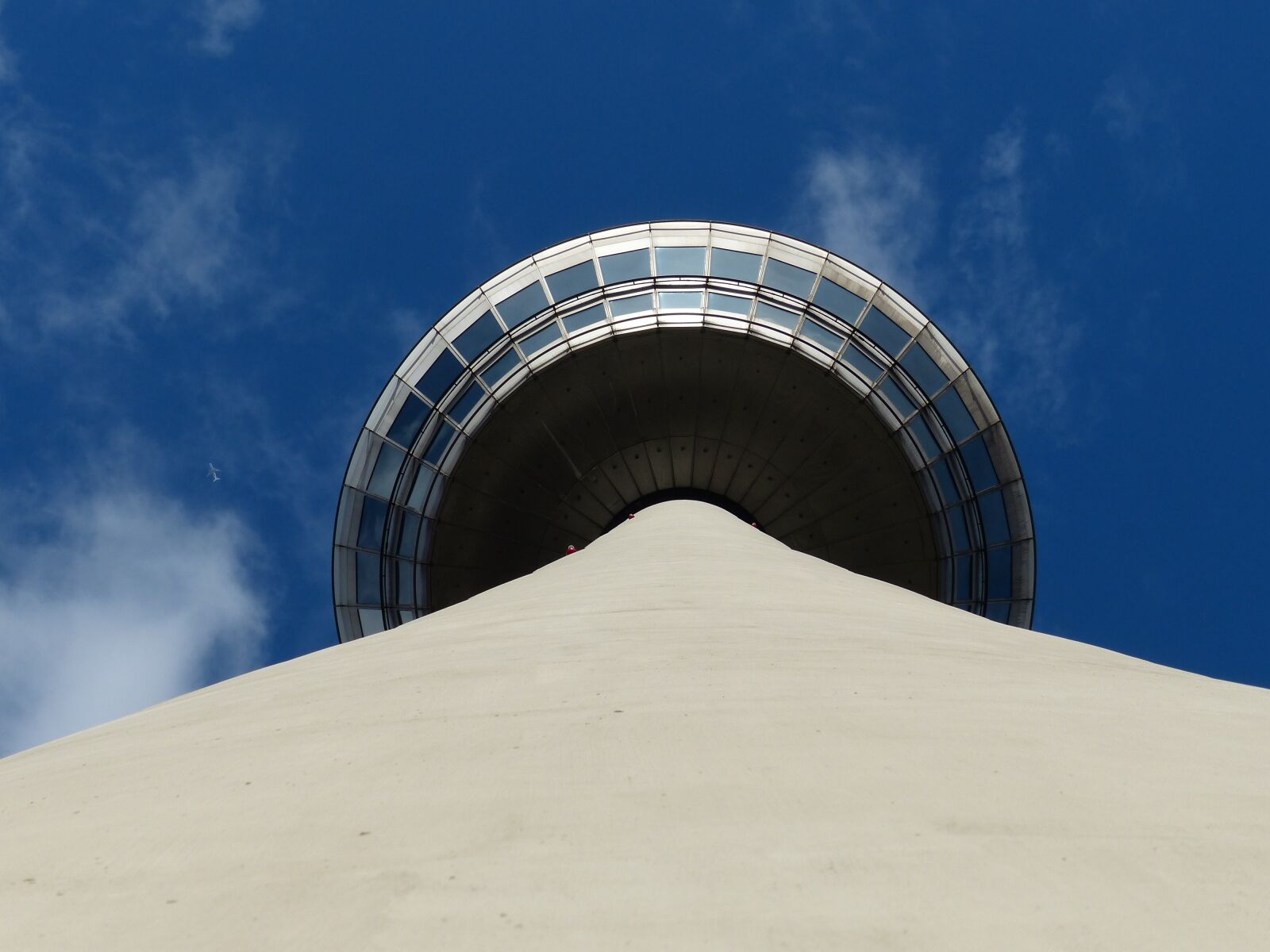 Panasonic Lumix DMC-FZ200 sample photo. Tv tower, mannheim, landscape photography