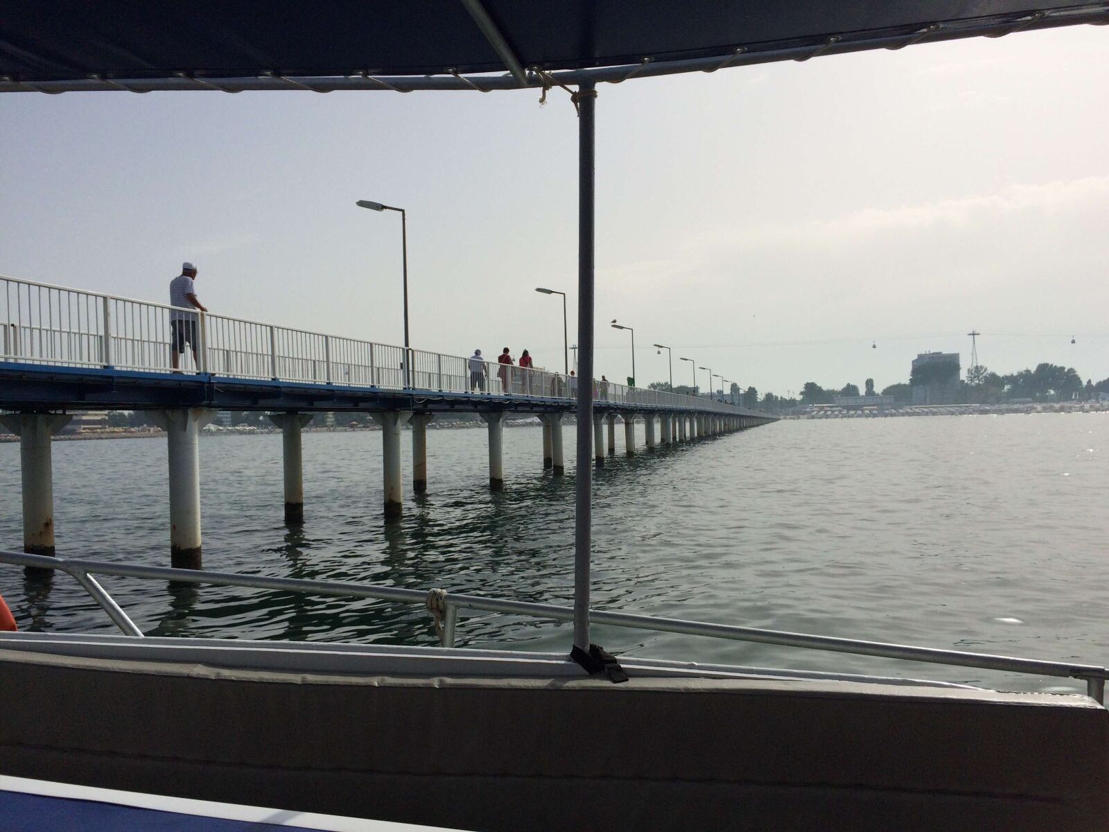 iPhone 5s back camera 4.15mm f/2.2 sample photo. Romania, sea, bridge photography