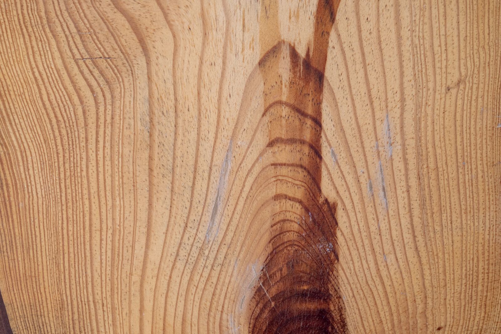 Canon RF 85mm F1.2L USM sample photo. Wood, wood-fibre boards, abstract photography