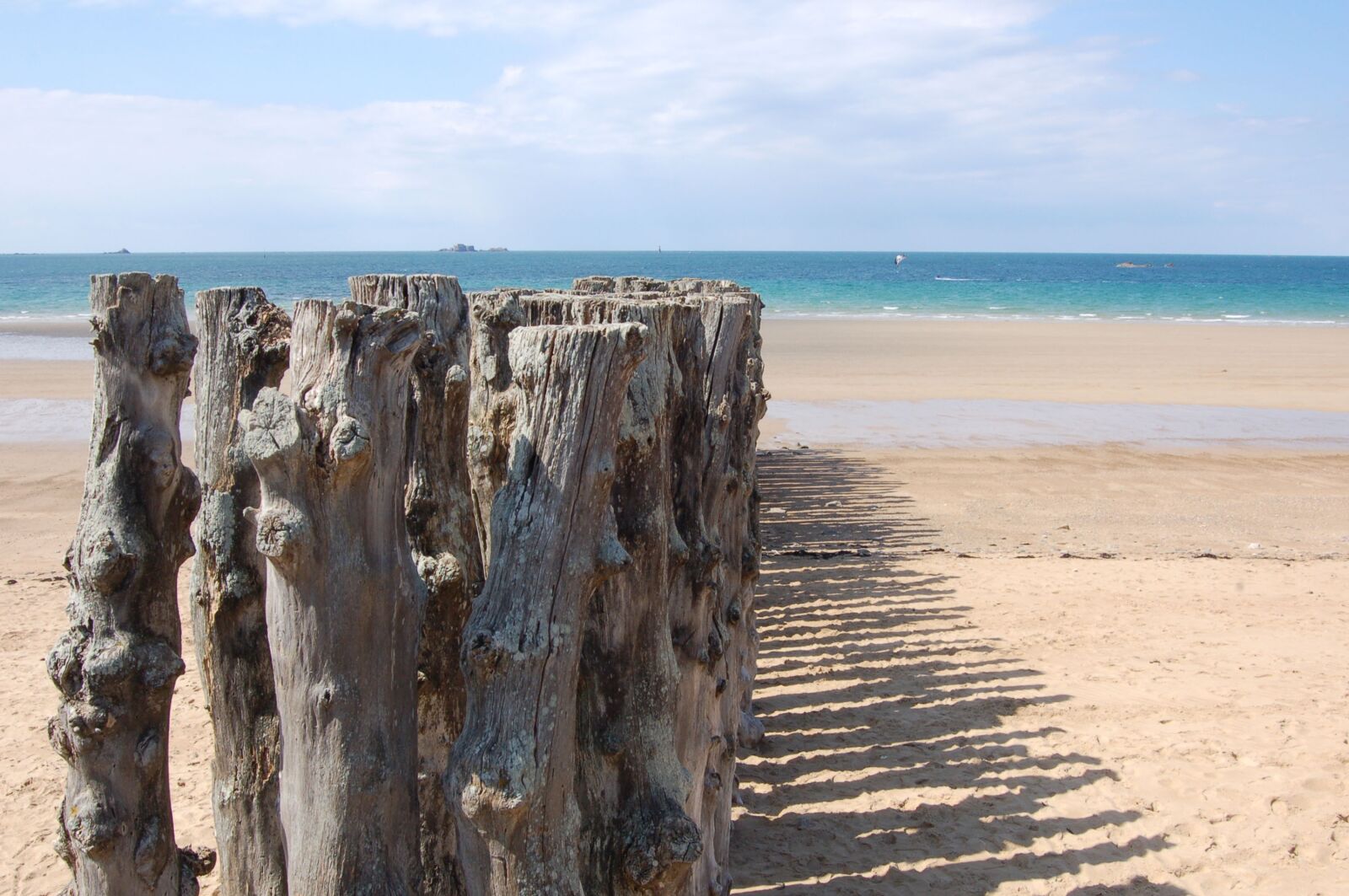 Nikon D50 sample photo. France, saint malo, beach photography
