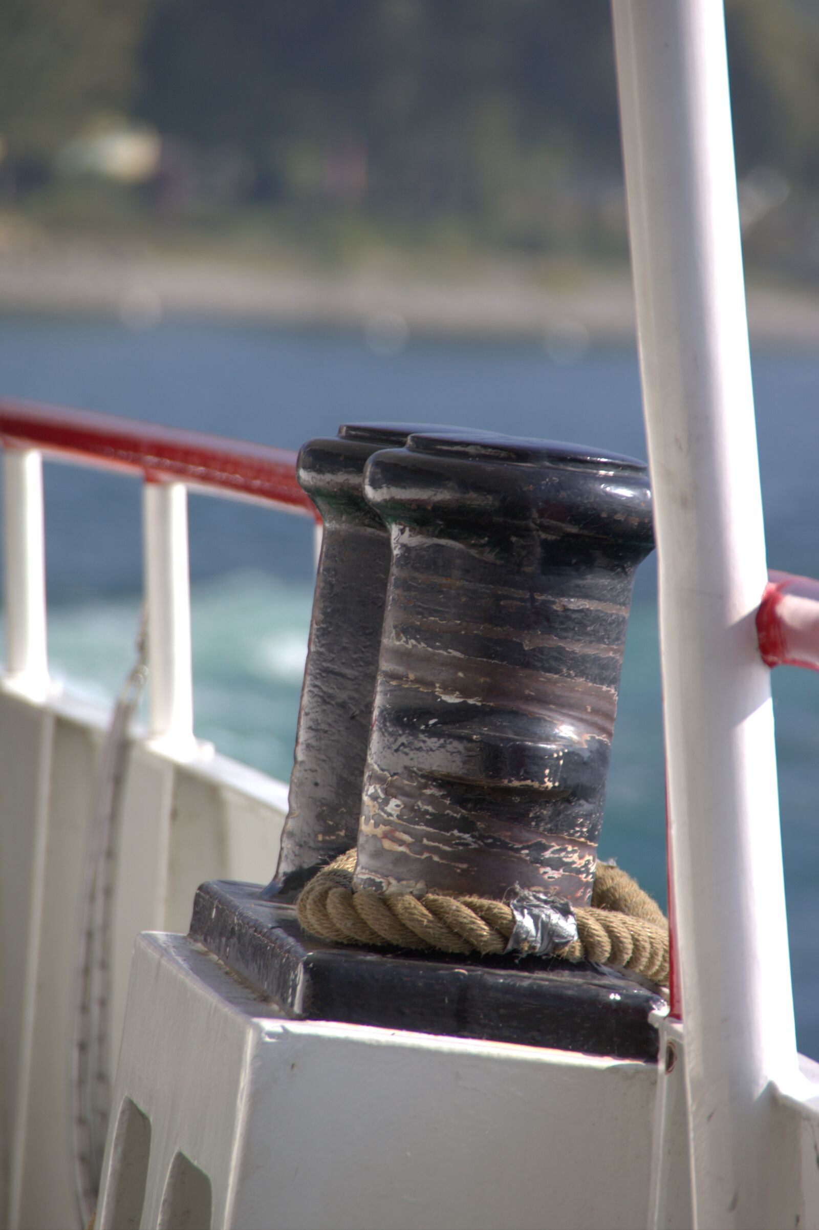 Canon EOS 60D sample photo. Bollard, ship, boat photography