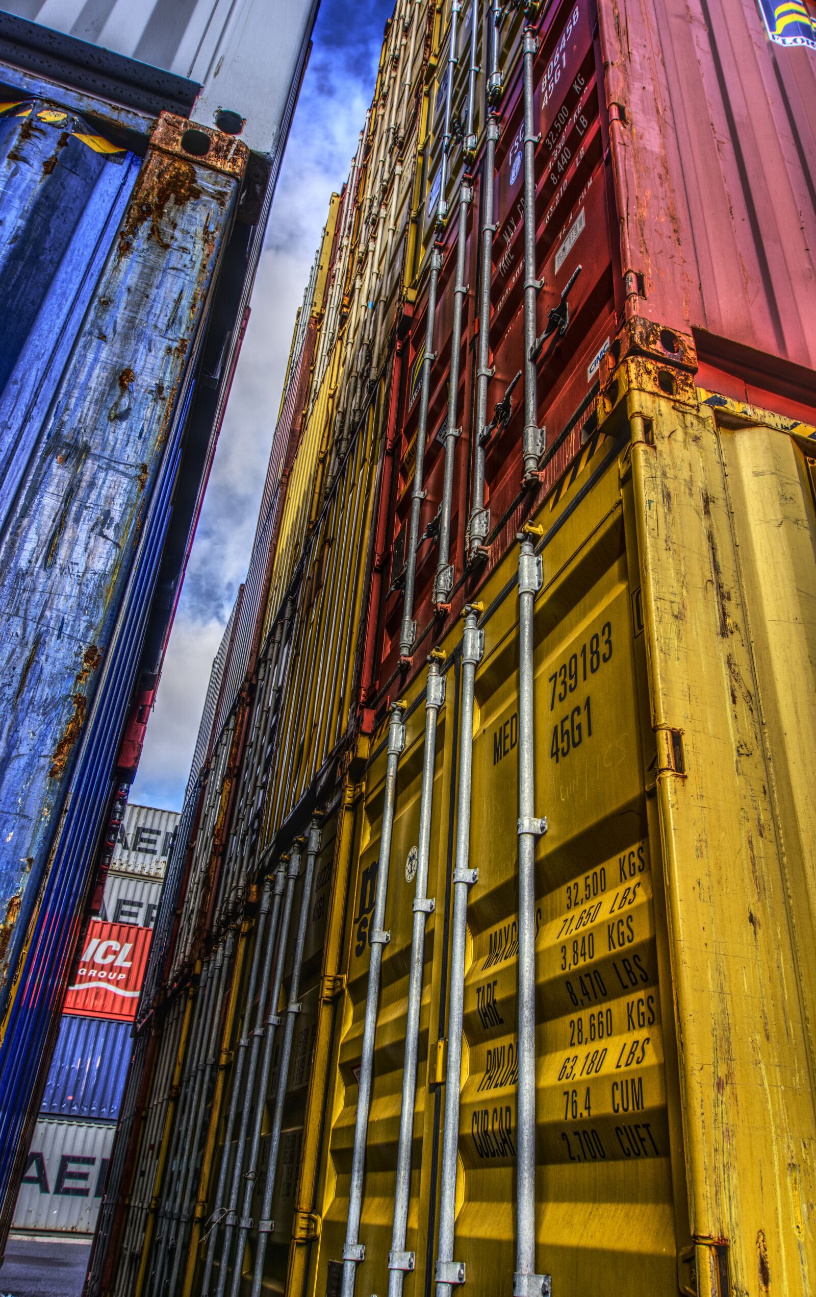Sony E 16-50mm F3.5-5.6 PZ OSS sample photo. Container, port, loading photography