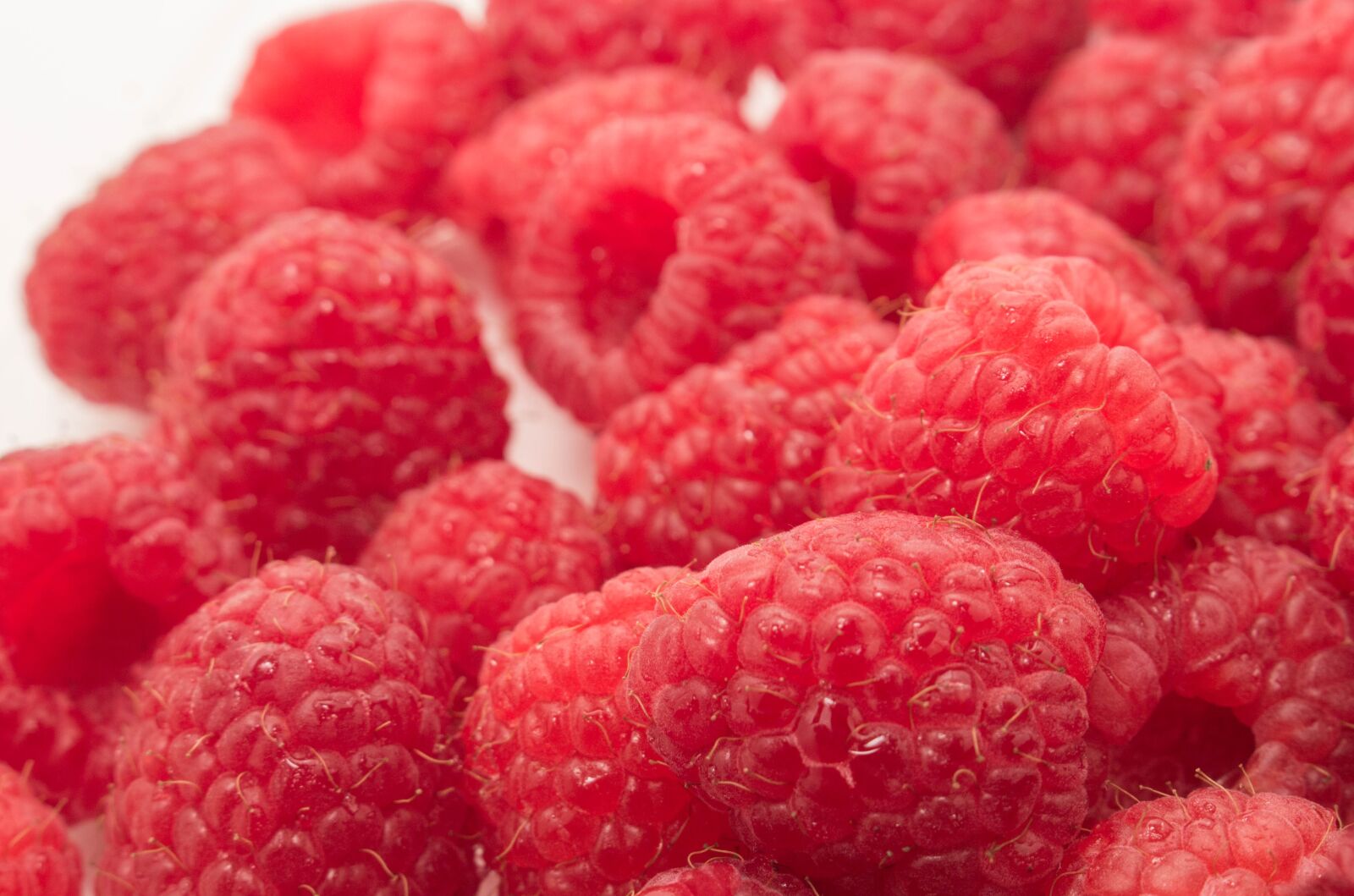 Canon EOS 700D (EOS Rebel T5i / EOS Kiss X7i) sample photo. Fruit, food, raspberry photography