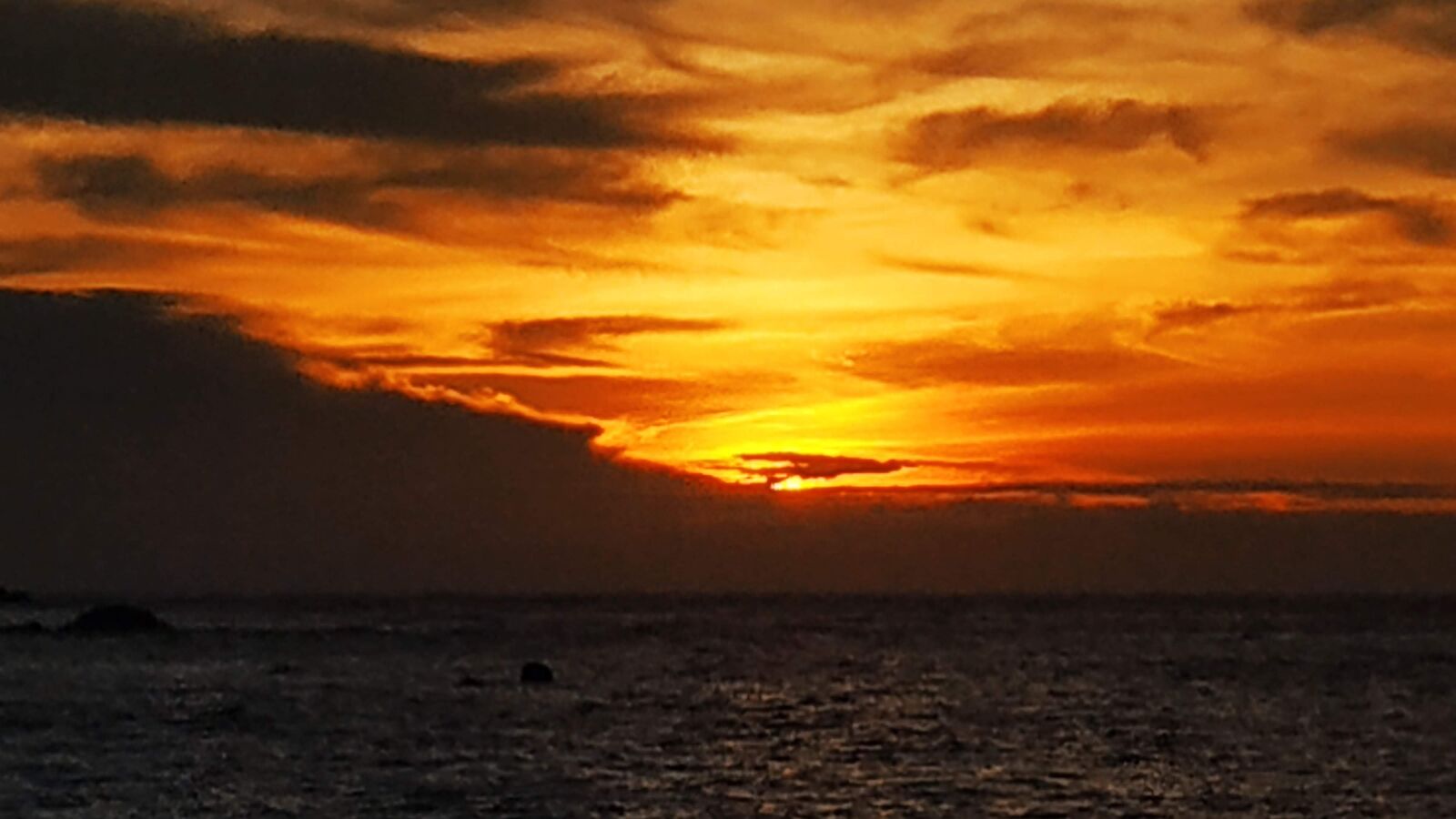 Xiaomi Mi A2 sample photo. Sunset, beach, sea photography