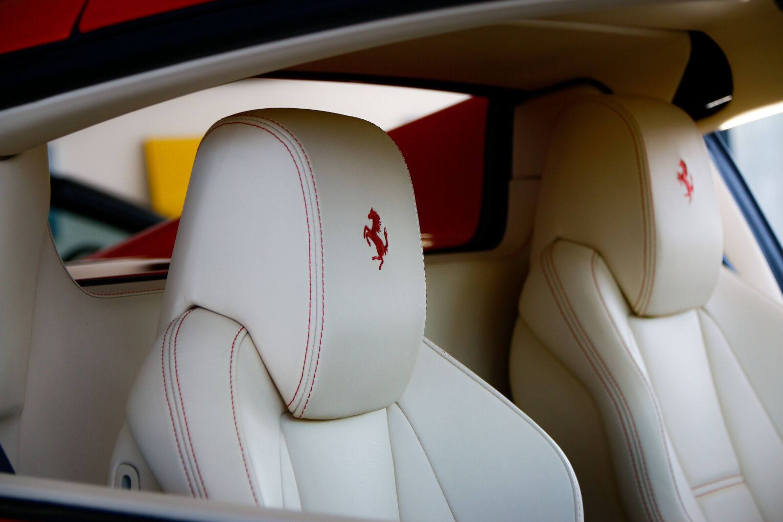 Canon EF-S 18-200mm F3.5-5.6 IS sample photo. Ferrari 458, car, vehicle photography