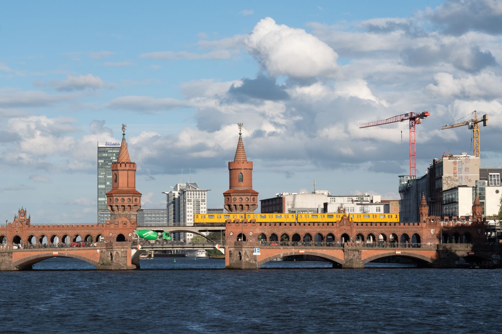 Fujifilm X-T2 + Fujifilm XF 56mm F1.2 R sample photo. Berlin, bridge, oberbaumbrücke photography