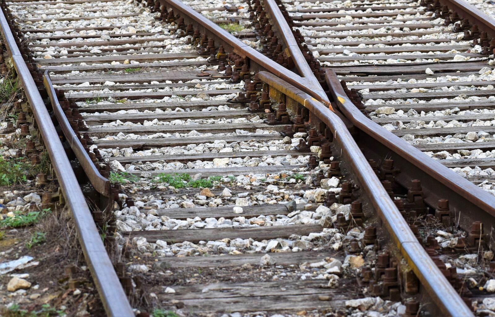 Nikon D3300 sample photo. Railway cross, railroad, track photography