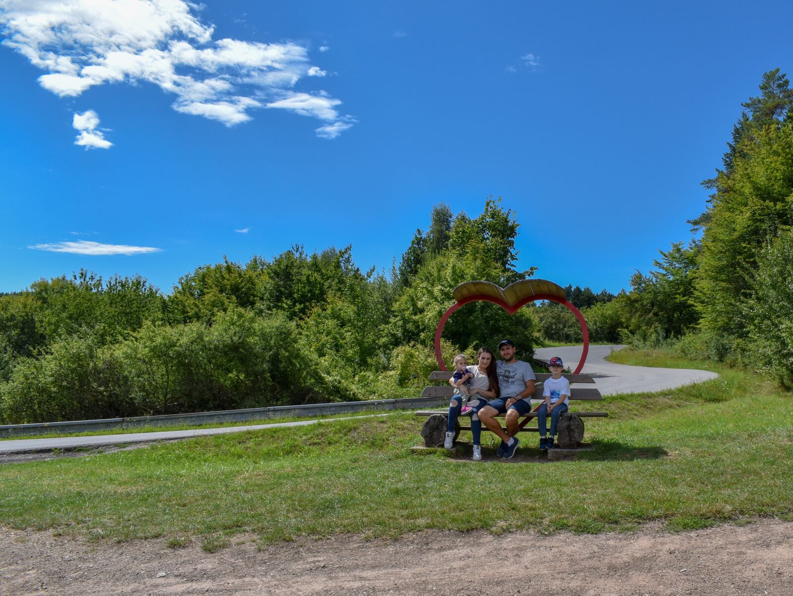 Nikon D3500 sample photo. Family, portrait, the sky photography