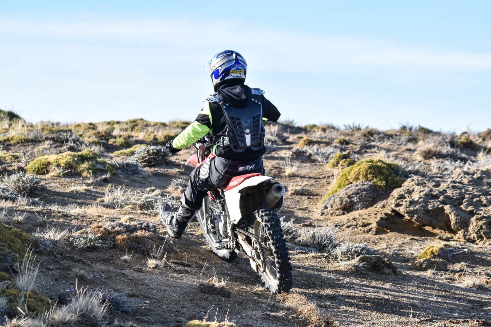 Nikon D5500 sample photo. Motorcyclist, all terrain, ascent photography