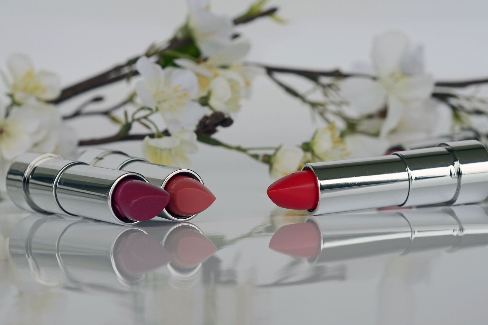 Nikon D7100 sample photo. Lipstick, cosmetics, lips photography
