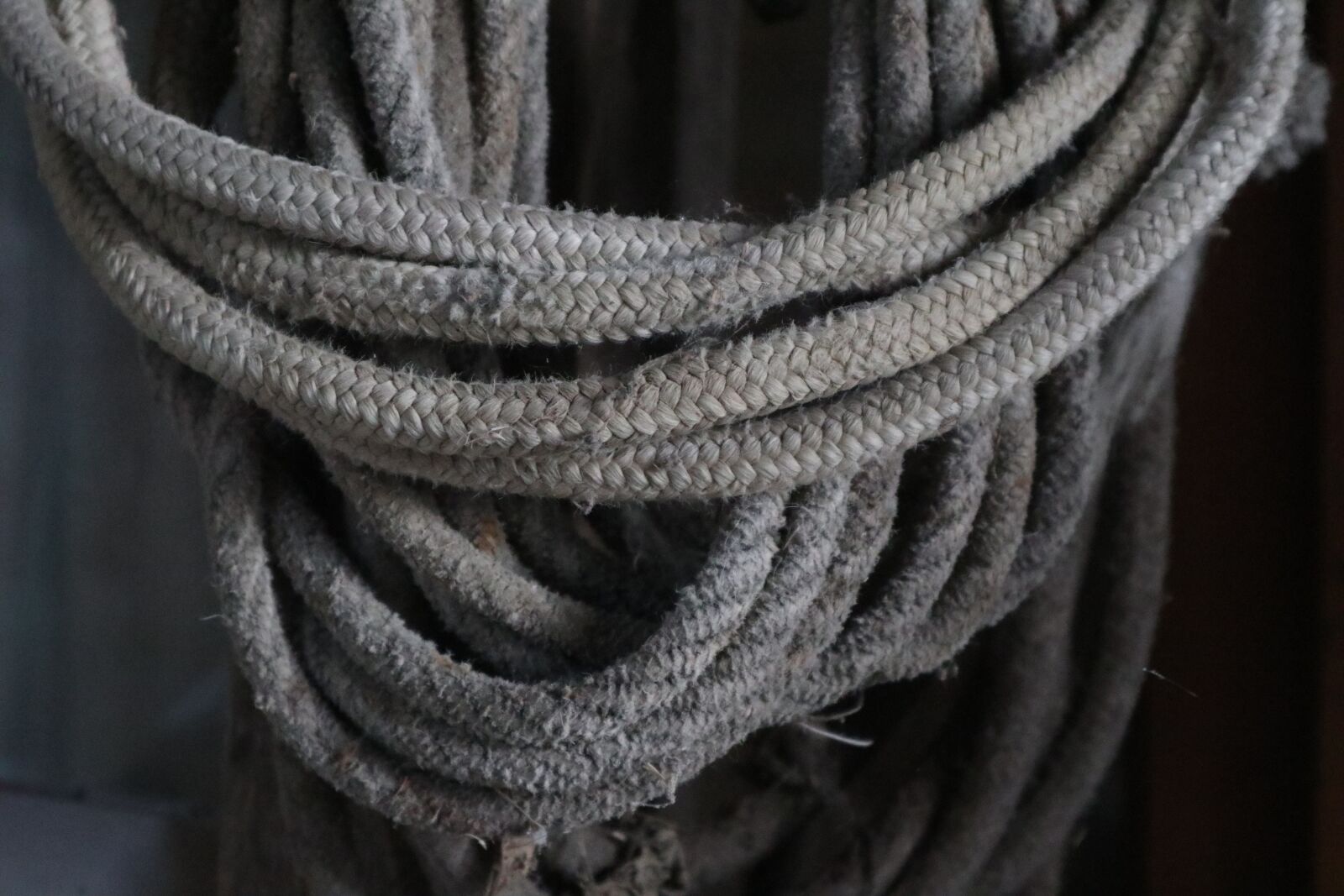Canon EOS M100 sample photo. Rope, material, braiding photography