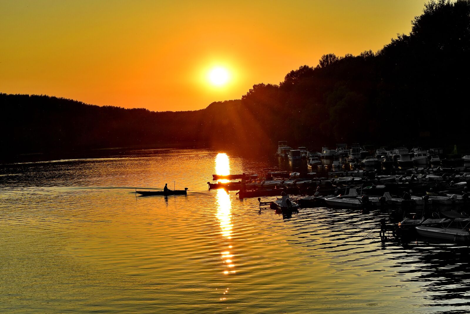 Nikon D5500 sample photo. Boats, fisherman, orange yellow photography