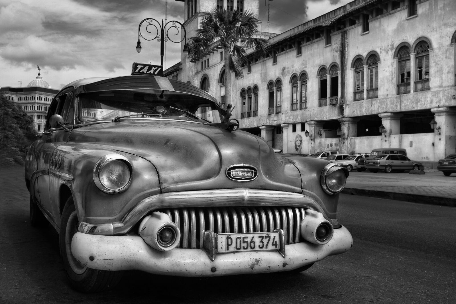Fujifilm FinePix X100 sample photo. Cuba, havana, vehicle photography