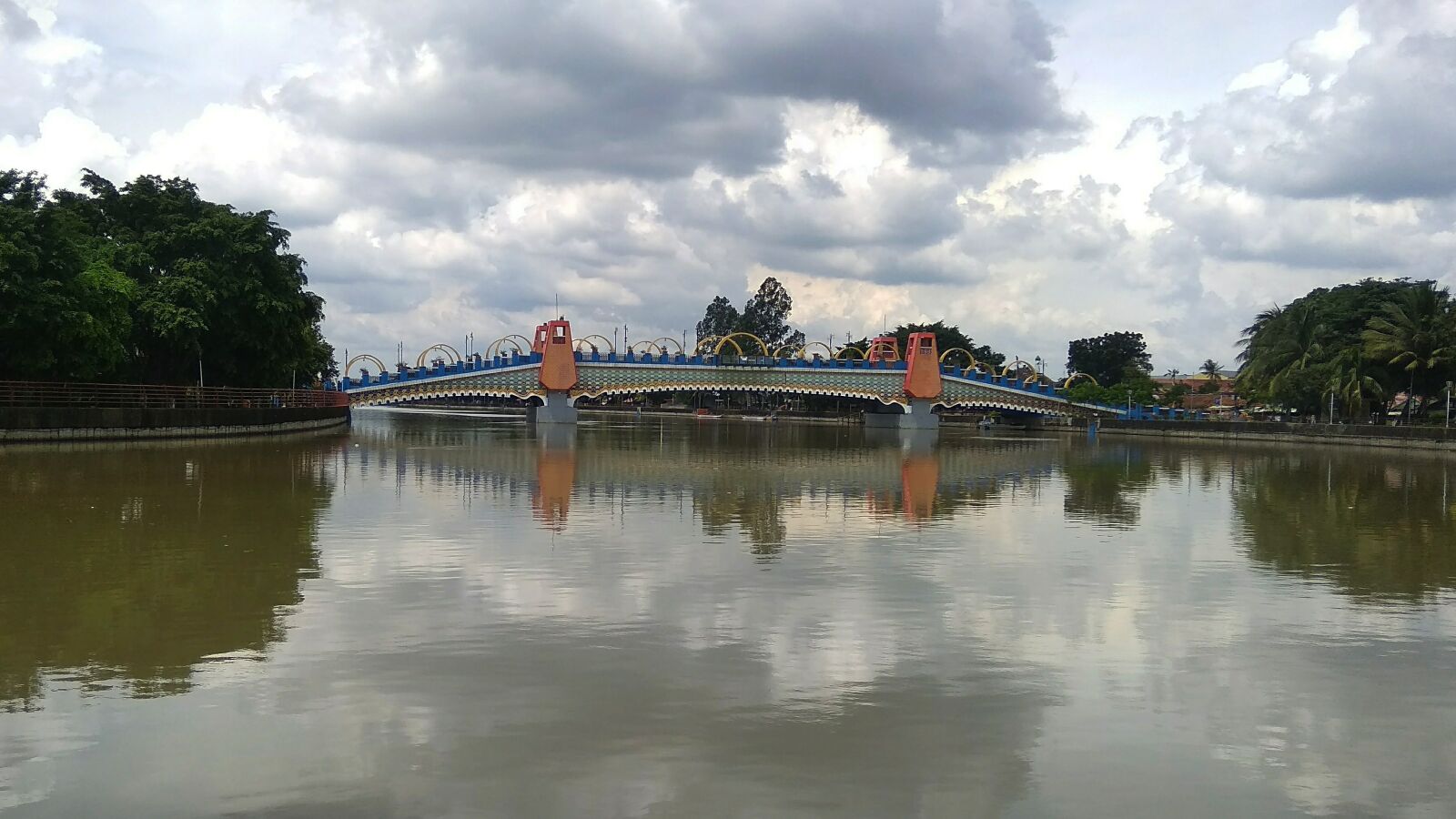 Xiaomi Redmi 5A sample photo. Bridge, beautiful, modern photography