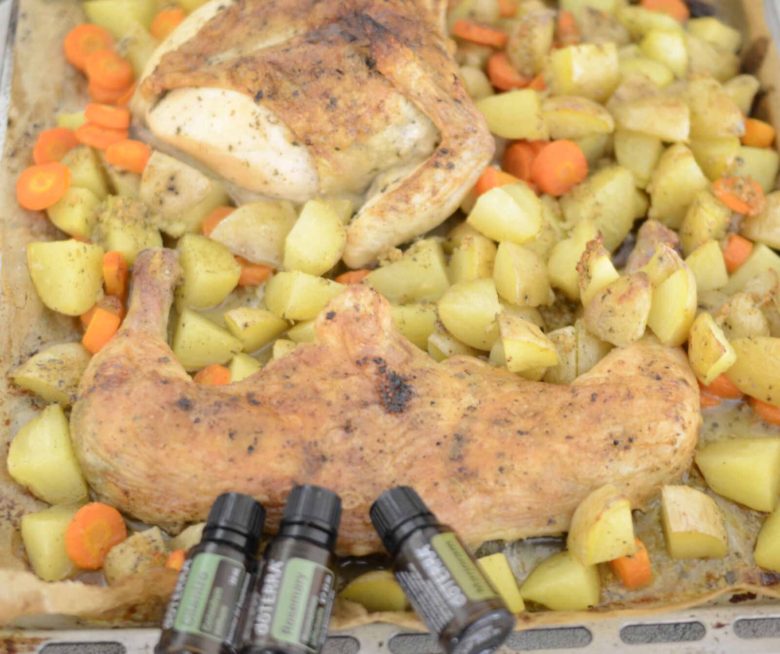 Nikon D7000 sample photo. Cooking, essential, oils photography