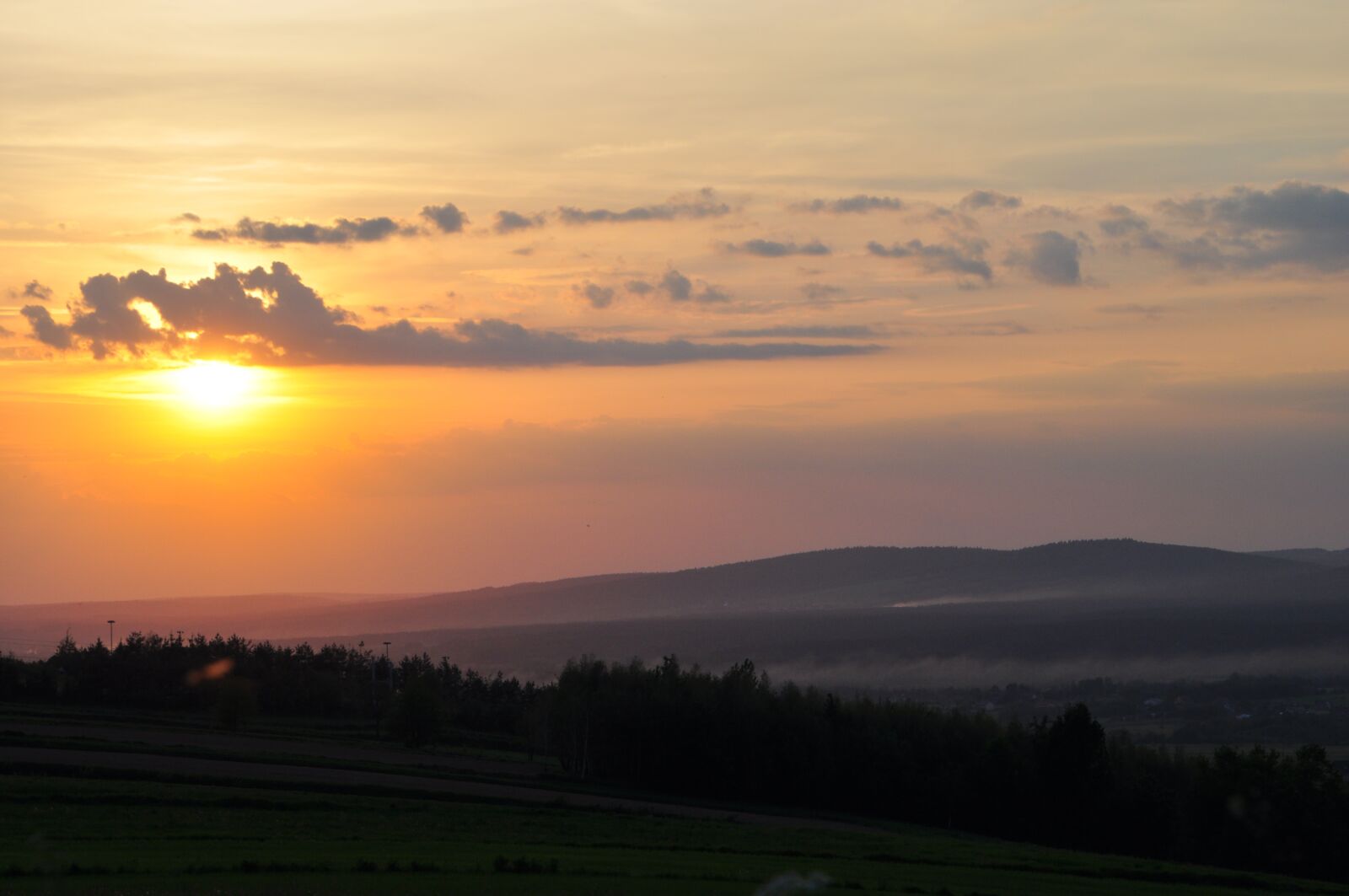 Nikon D5000 sample photo. The sun, sky, clouds photography
