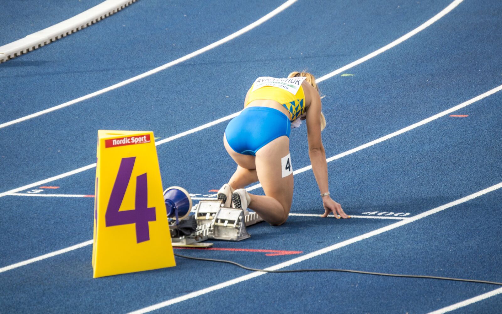 Nikon D3200 sample photo. Blocks, sprint, start photography