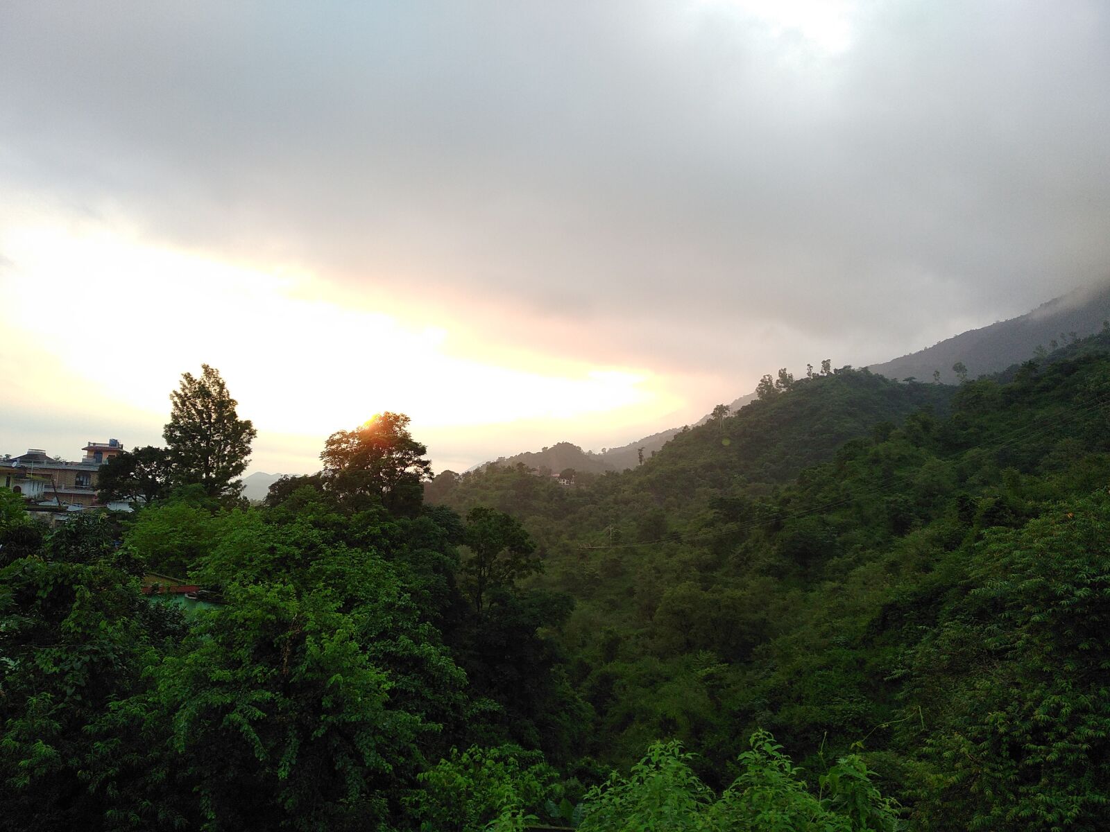 Xiaomi Redmi Note 5 sample photo. Light, nature, landscape photography