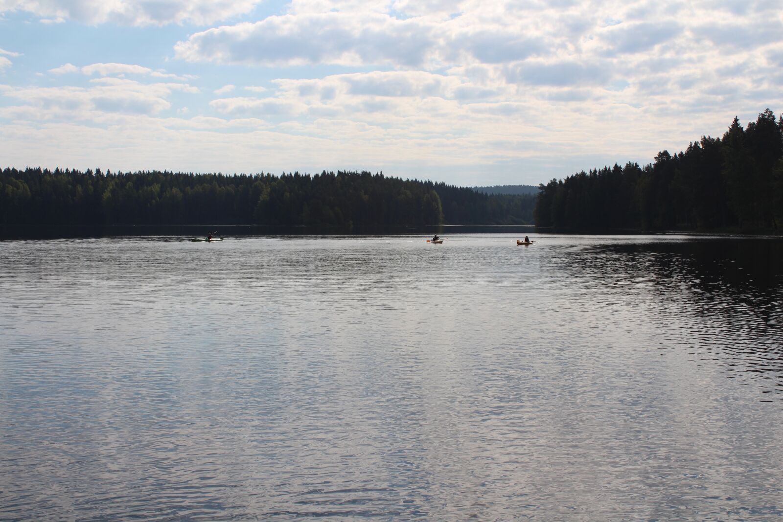 Canon EOS 650D (EOS Rebel T4i / EOS Kiss X6i) sample photo. Finland, water, trees photography
