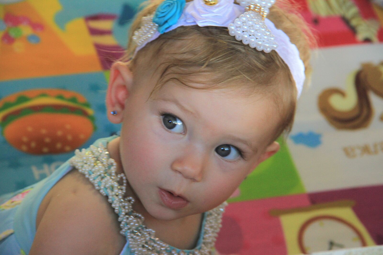 Canon EOS 7D sample photo. Girl, baby, pacifier photography