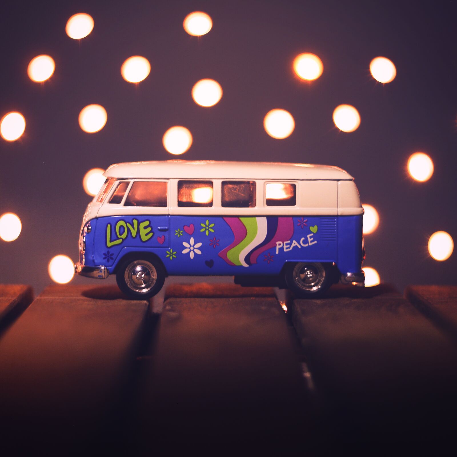 Canon EOS 600D (Rebel EOS T3i / EOS Kiss X5) sample photo. Bus, bulli, hippie photography