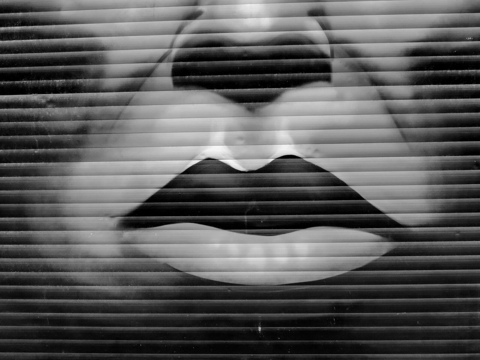 Nikon Coolpix P520 sample photo. Face, graffiti, monochrome, mouth photography