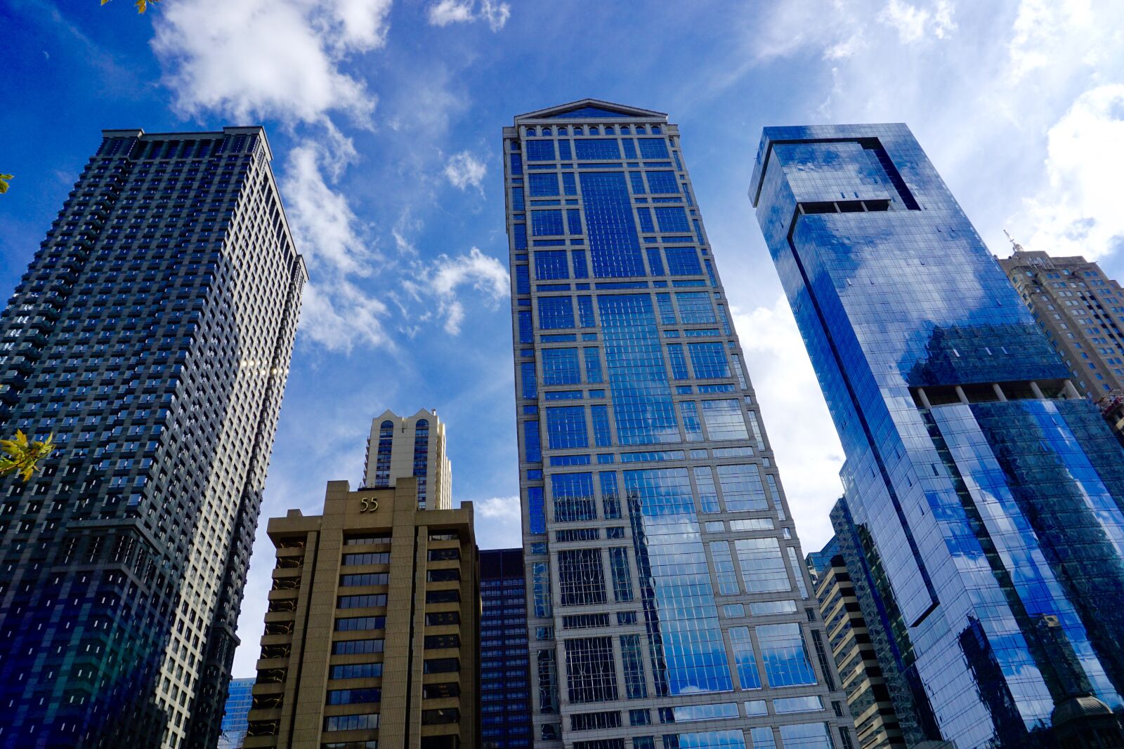Sony a5100 sample photo. Skyscraper, chicago, cityscape photography