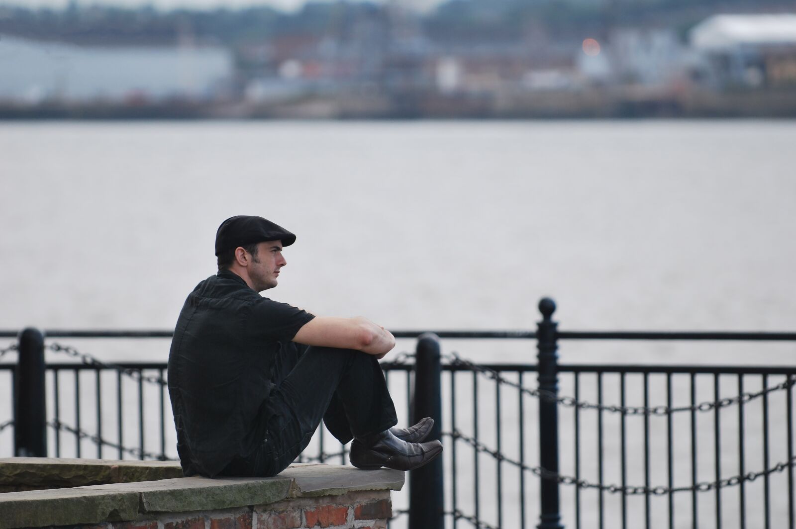 Nikon D60 sample photo. Liverpool, mersey, thoughtful photography