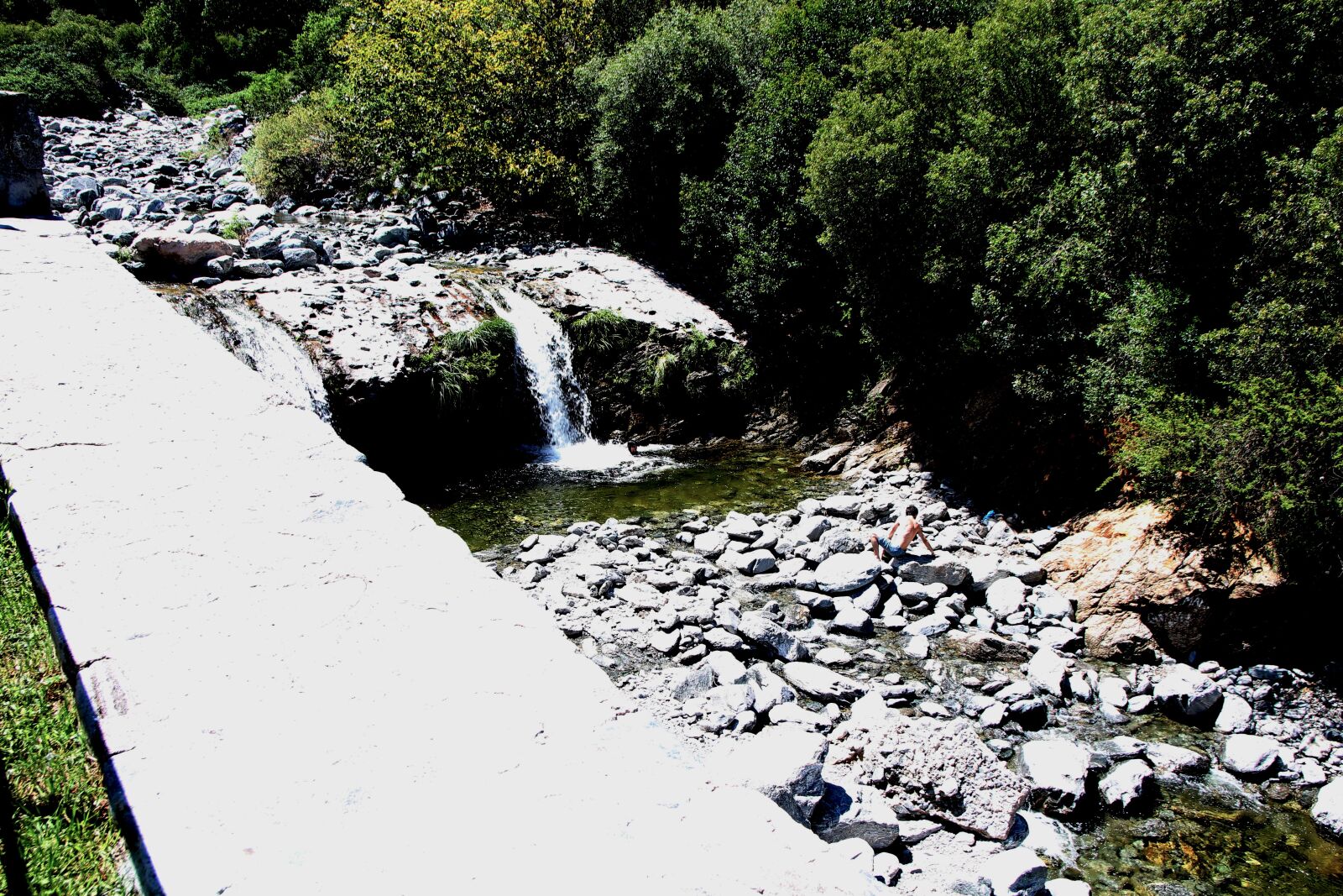 Canon EOS 650D (EOS Rebel T4i / EOS Kiss X6i) sample photo. Landscape, rocks, water photography