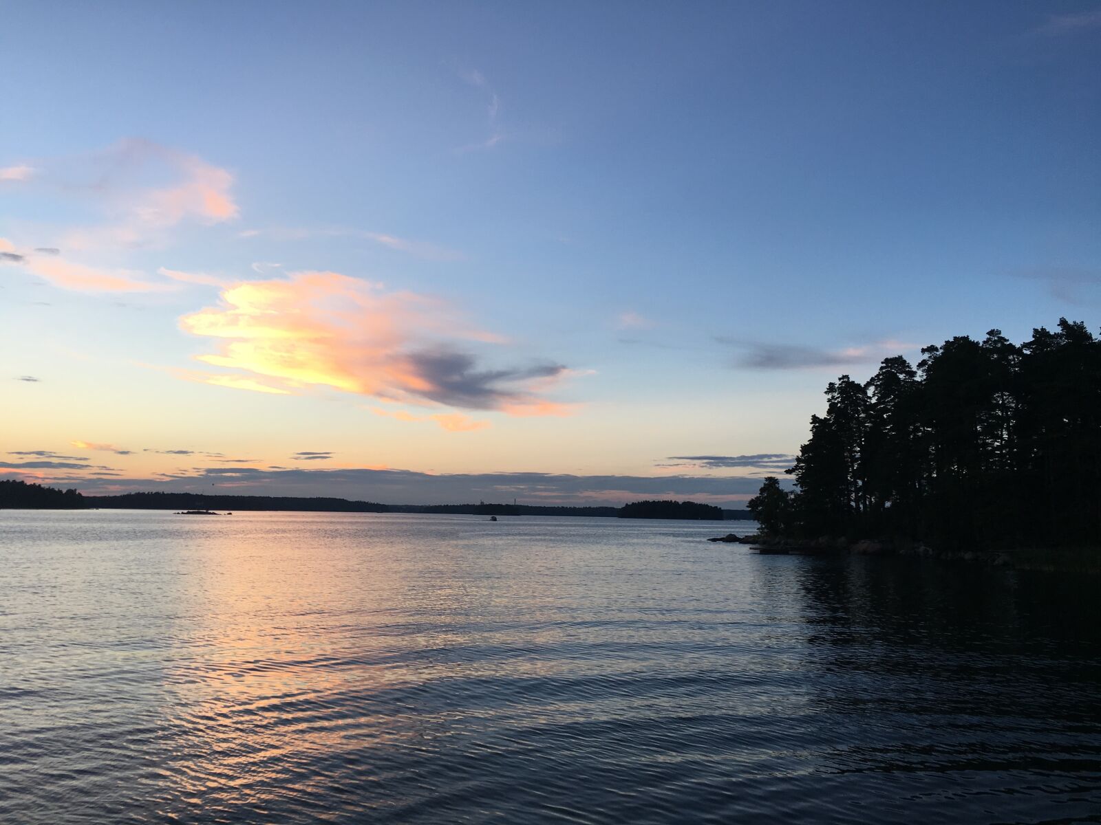 Apple iPhone 6s sample photo. Sunset, finland, helsinki photography