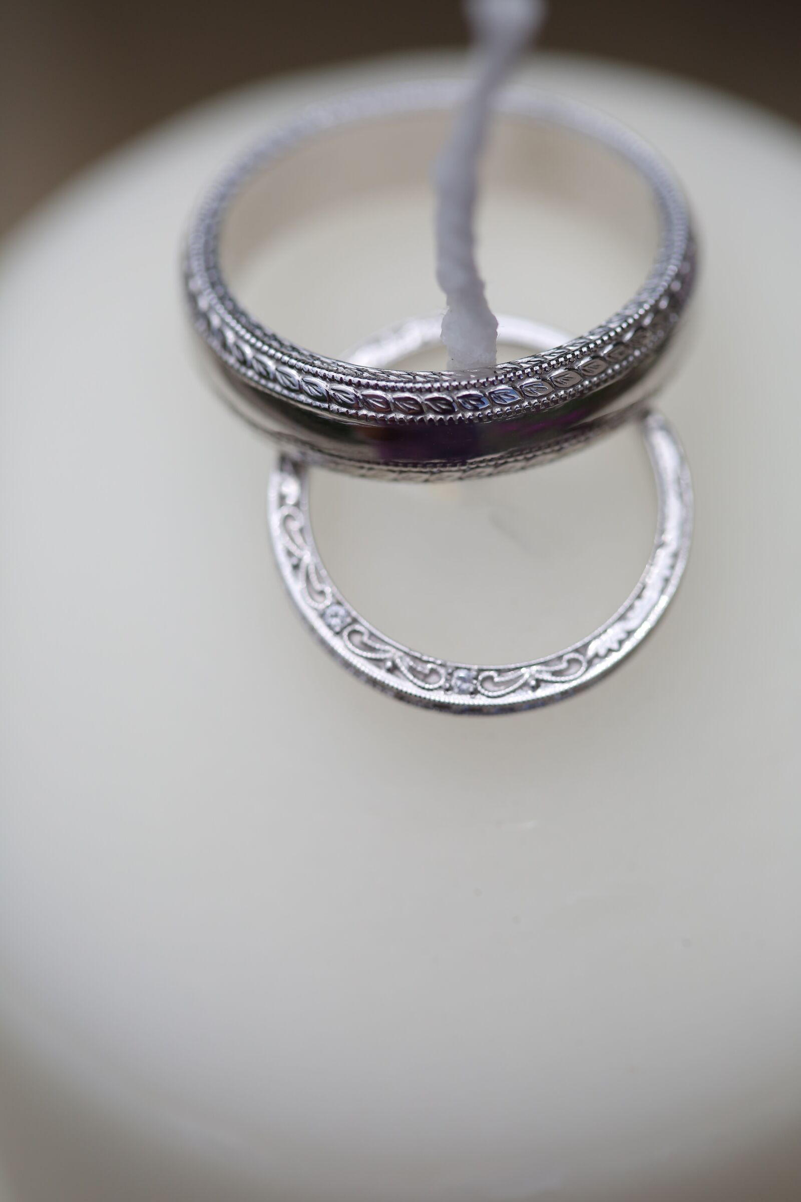 Canon EF 100mm F2.8 Macro USM sample photo. Candle, close-up, elegance, luxury photography