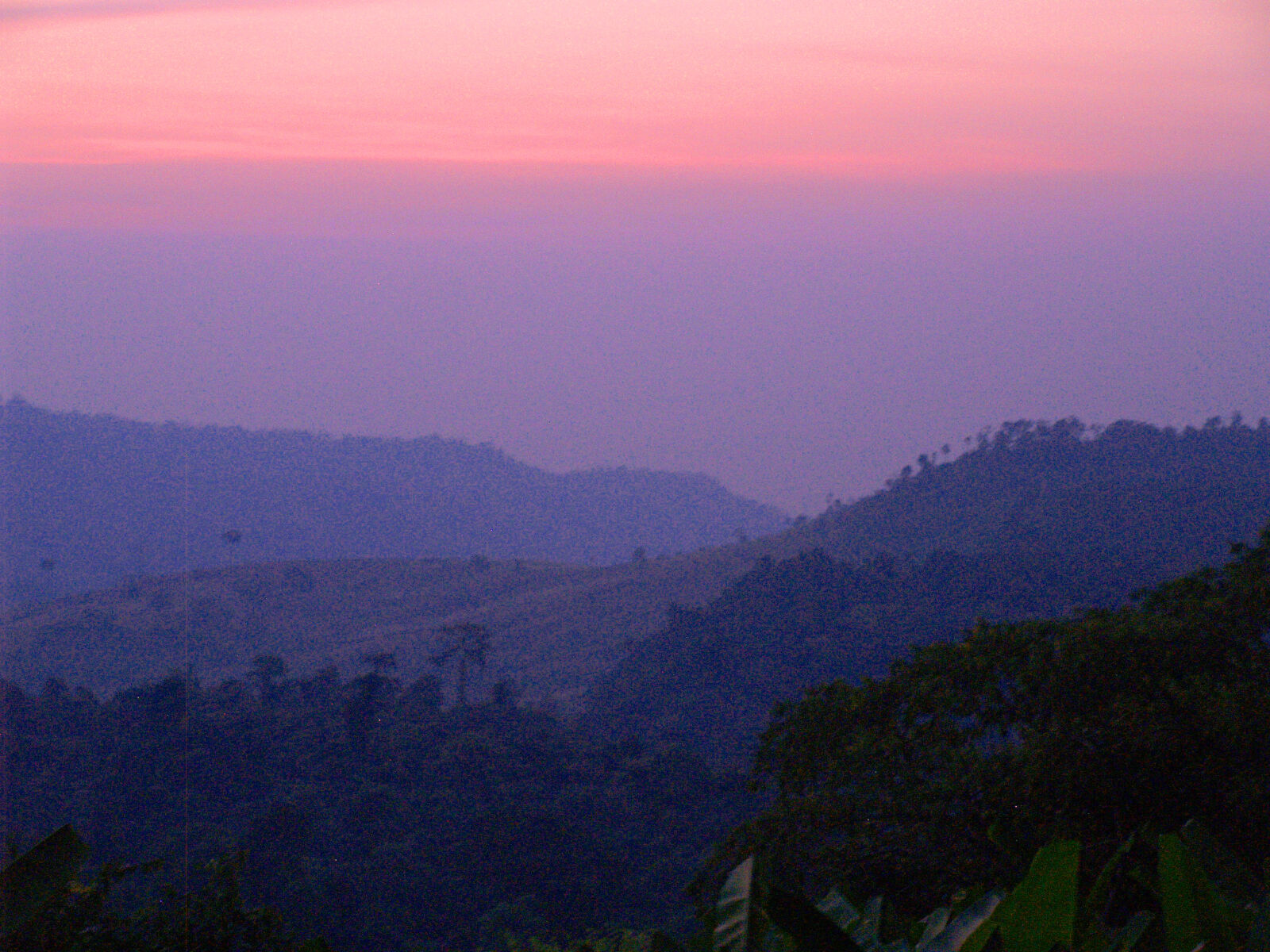 Olympus E-300 (EVOLT E-300) sample photo. Beautiful, countryside, dawn, dusk photography