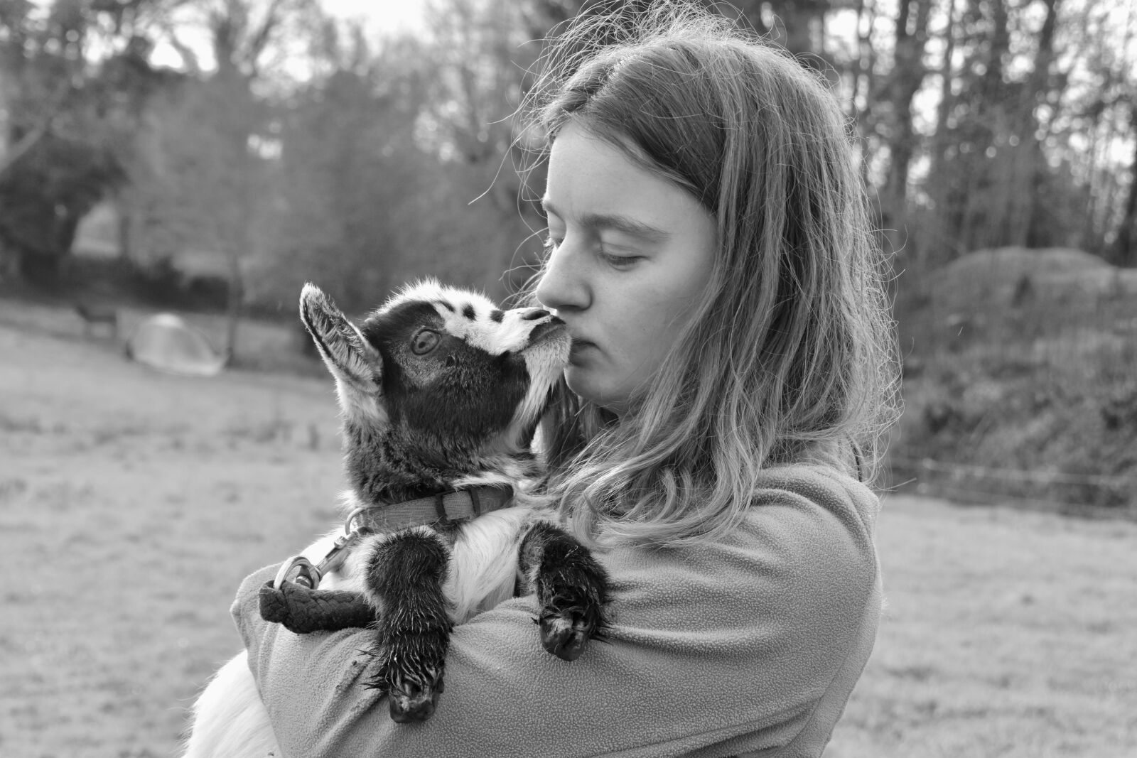 Nikon D5600 sample photo. Girl and kid, photo photography
