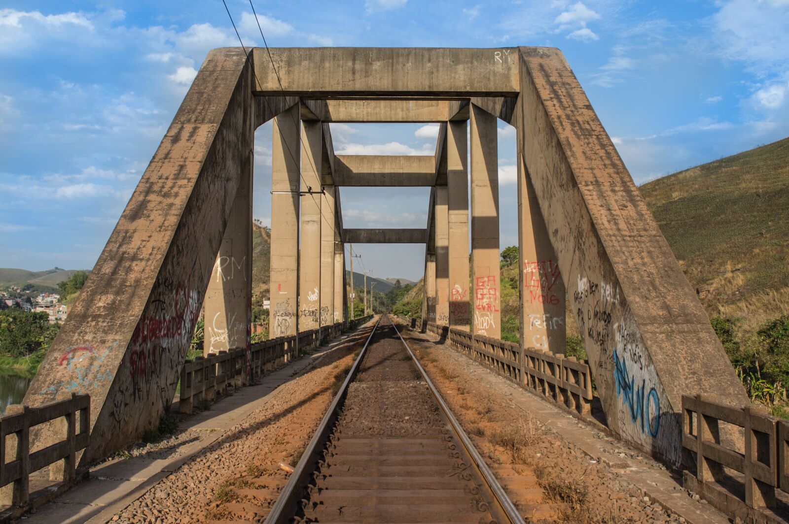 Nikon D3200 sample photo. Train, bridge, railway photography