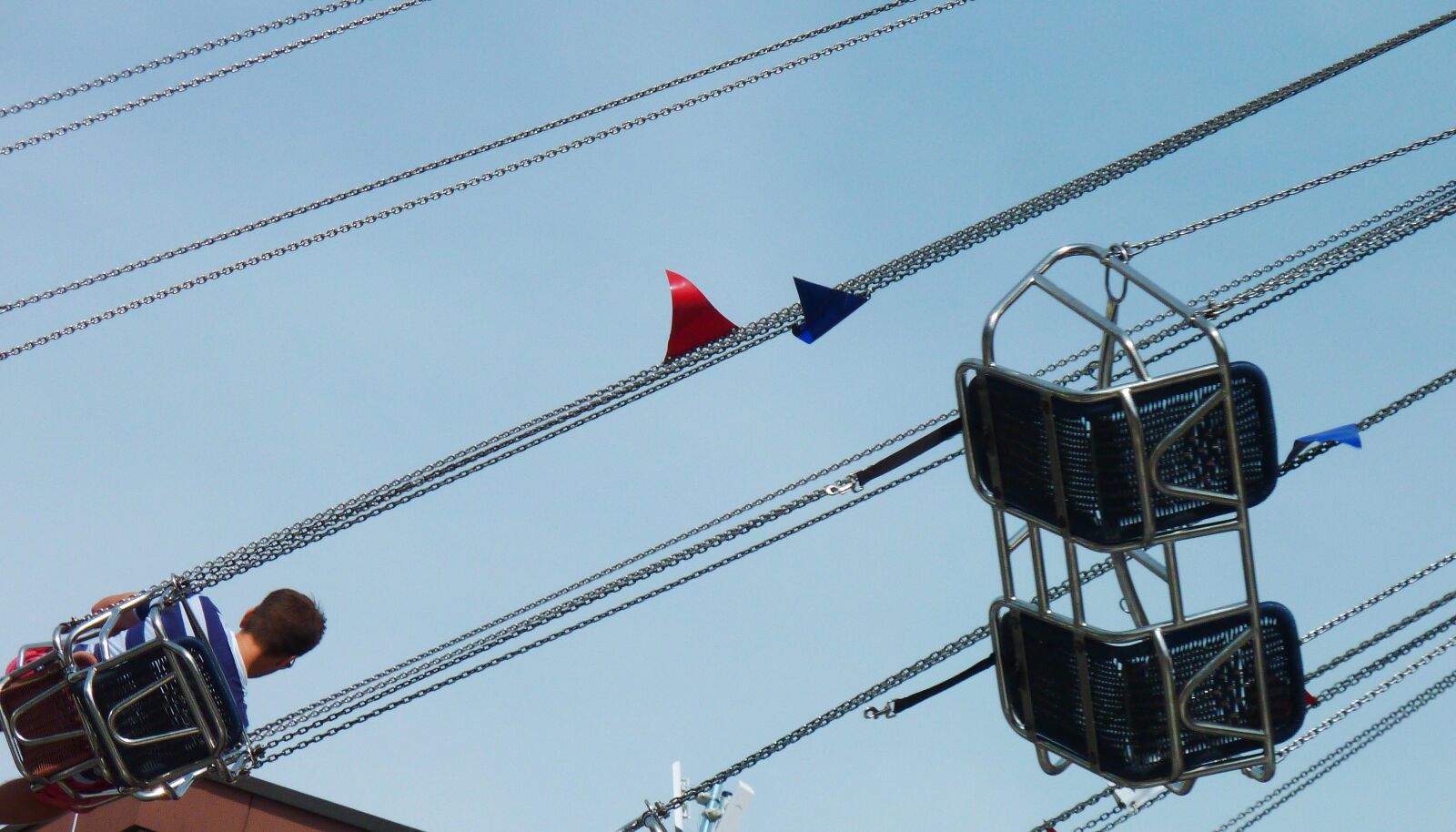 Panasonic DMC-TZ7 sample photo. Turn, ride, leisure photography